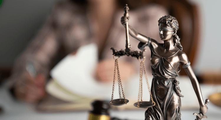 As a veteran insurance professional specializing in lawyers' professional liability, I'm often asked - what are the most frequent causes of malpractice claims against lawyers? In reviewing countless claims throughout my career, several clear patterns emerge. I've identified the top 5 risk areas that consistently lead to malpractice suits - and simple ways diligent attorneys can work to avoid them